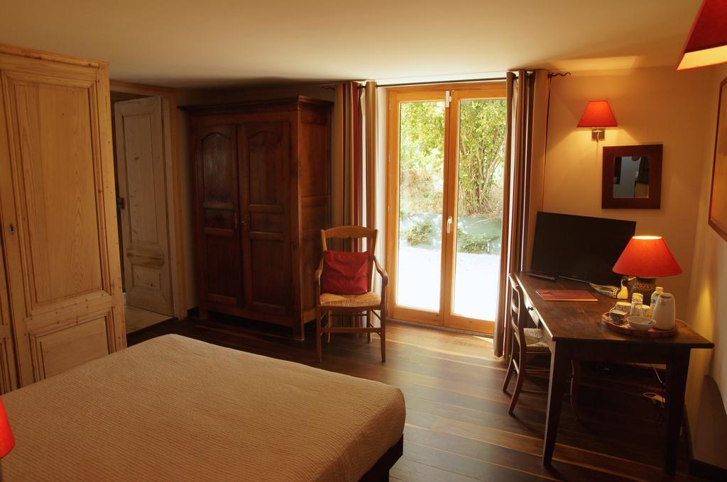 Bed and Breakfast Le Grand Noë Roisey Exterior foto
